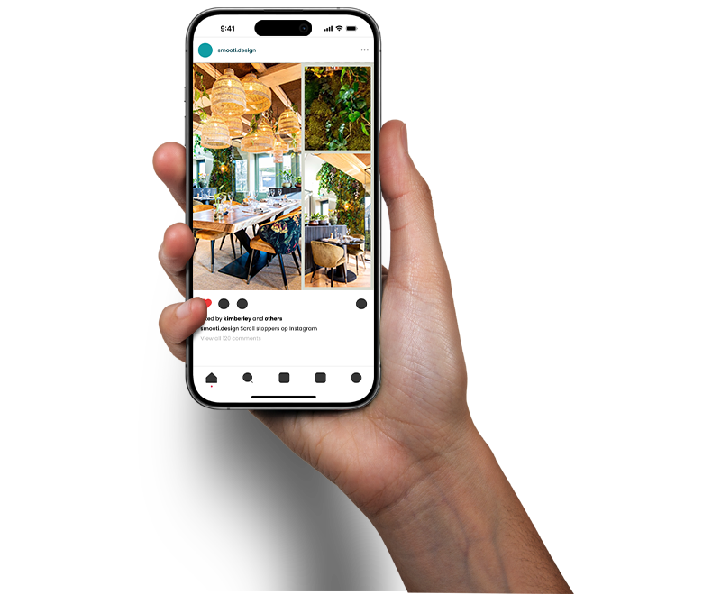 Telefoon met social media post over vastgoedfotografie.
